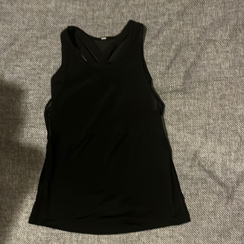 Lululemon tank top with bra